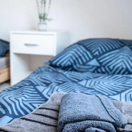 Morska Fala Apartamento Unieście